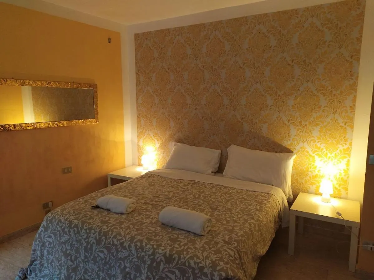 Two Steps From Rialto Bridge Hotell Venedig Pensionat