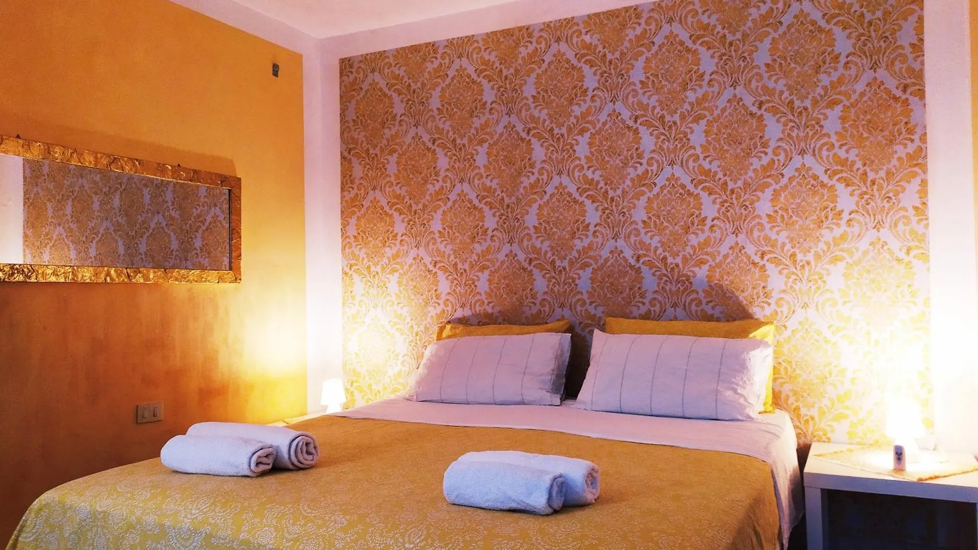 Two Steps From Rialto Bridge Hotel Venice Italy