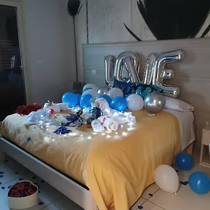 https://bnb-il-corallo-azzurro.catania-hotels.net