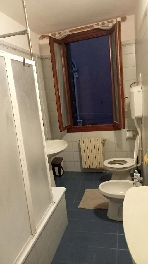 Gasthof Hotel Two Steps From Rialto Bridge Venedig