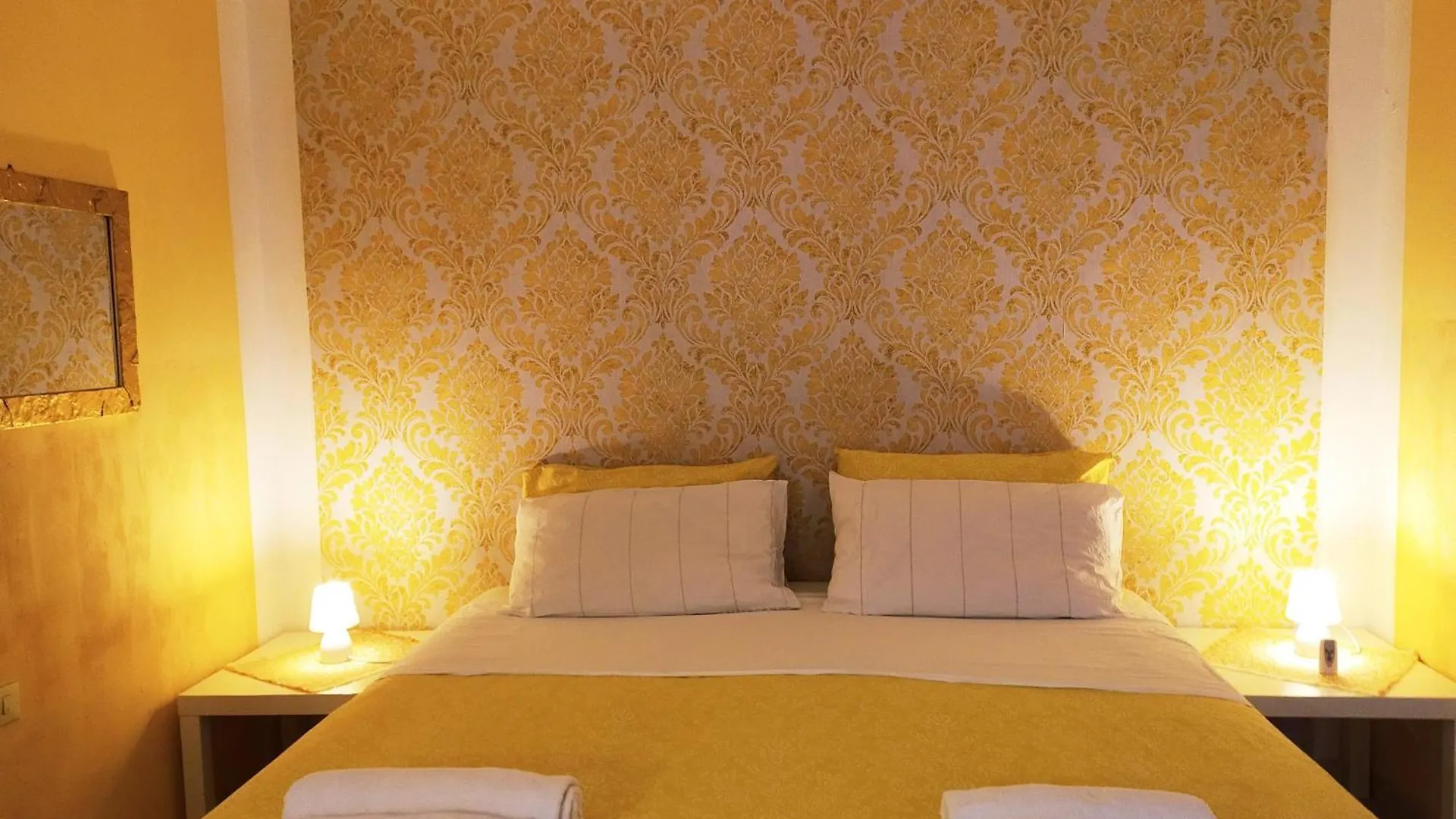 Gasthof Hotel Two Steps From Rialto Bridge Venedig